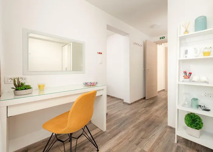 L17 Vendégház Split